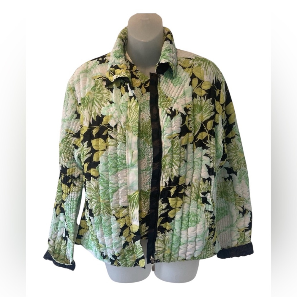 UbU Travel Classic Reversible Green/Black Floral Quilted Crinkle Zip-Up Jacket M
